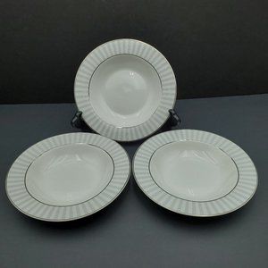 Mikasa Adrian Grey Rimmed Soup Bowls Gray Striped Rim Individual Pasta Bowls